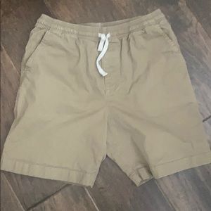 Chubbies brand khaki shorts